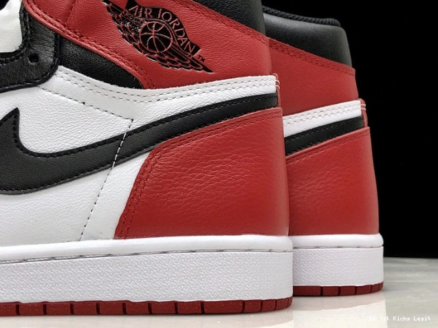 Retro 1 Black Toe 555088-125 Air Jordan 0802